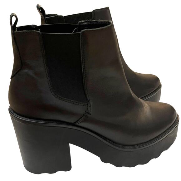 Steve Madden Gretta Chunky Ankle Boots 11 US/41 EU Black Grunge Goth Pull On - Picture 1 of 14